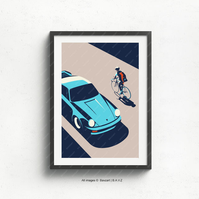 Porsche Turbo see's cyclist